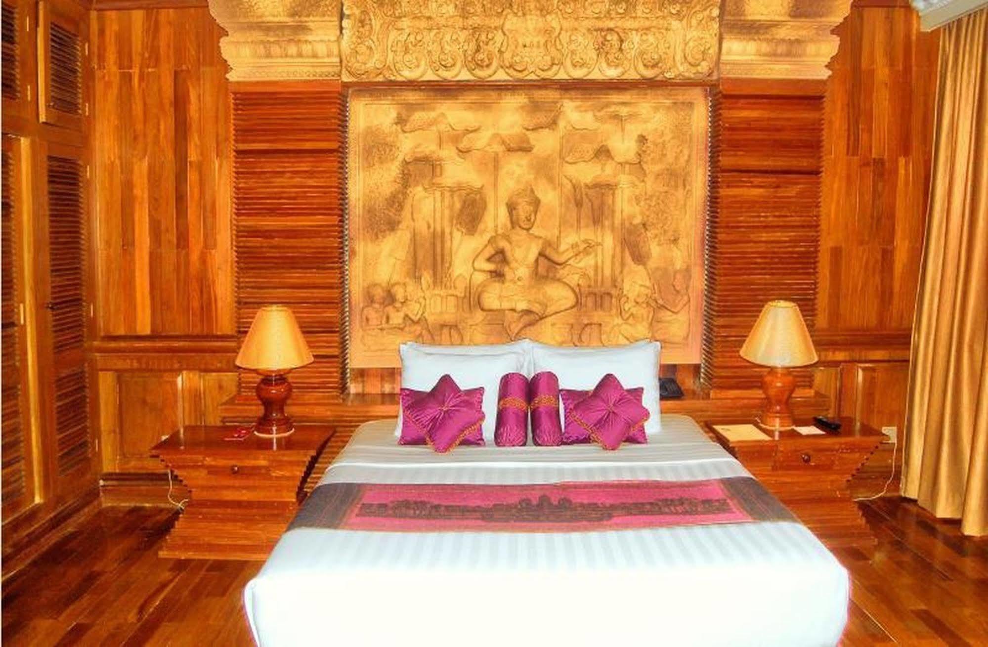 Goldiana Angkor Hotel Siem Reap Exterior foto